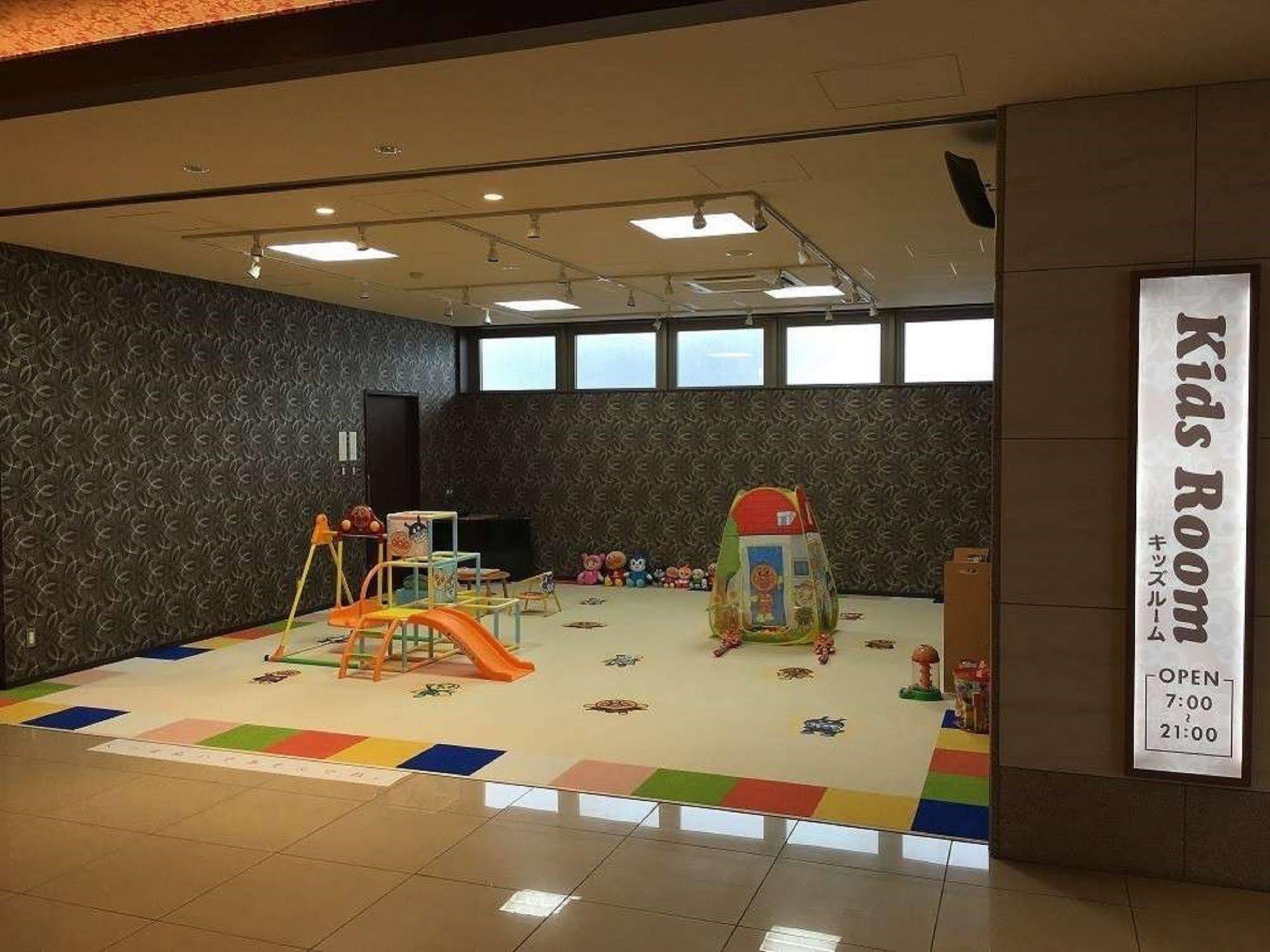 Hotel Wbf Grande Асахикава Екстериор снимка